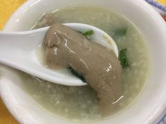 -长坦新鲜猪什夜宵广场