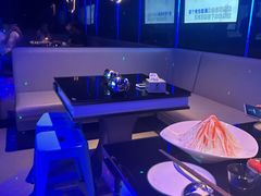 -唯爱KTV聚会餐厅(仙林东城汇店)