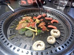 -马路牙子烧烤音乐酒馆(望京店)