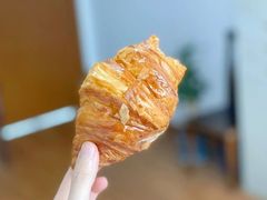 爆浆牛角-象山酥院(宁波江北店)