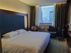 -上海浦东假日酒店
