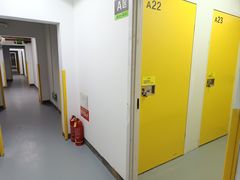 -安东易迷你自助仓储寄存仓库(草桥店)