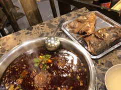 全红味锅底-肖肖酸萝卜鱼火锅(总店)