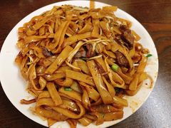炒牛河-美食店(华贵路店)