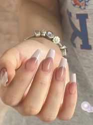 -悦指间美甲美睫