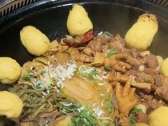 -万里闯关东铁锅炖菜馆(高新旗舰店)