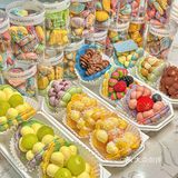 很多店里都是200r一盒6个