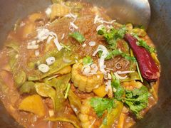 -山河屯铁锅炖·非遗铁锅炖(华强北店)