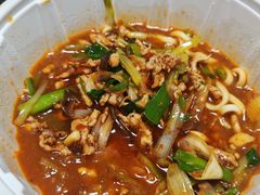 -方铲铲·成都板凳面(滨江银泰店)
