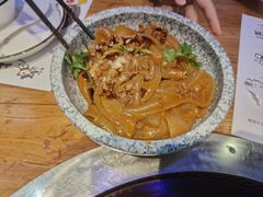 -山河屯铁锅炖·非遗东北菜(南山店)