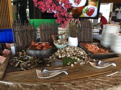 自助取餐区-东方明珠·可口可乐欢乐餐厅