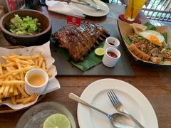 -Naughty Nuri’s Phuket