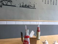 大堂-镇南锅盖面馆(解放路店)