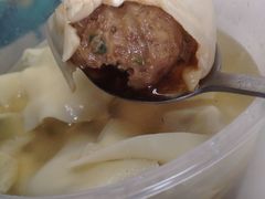 -笑来喜馄饨小笼工坊店(湖滨街店)