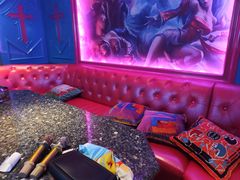 -UK派对KTV(日月广场店)