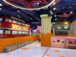 -LuckyStar幸运星家庭娱乐中心(东莞国贸店)