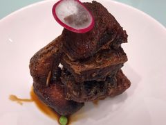 老上海熏鱼-新吉士·上海菜(浦东LCM置汇旭辉店)