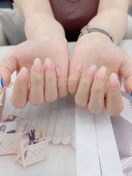 -七彩虹美甲美睫 半永久