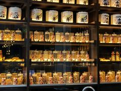 面包甜点陈列柜-荣记火锅(青悦城店)