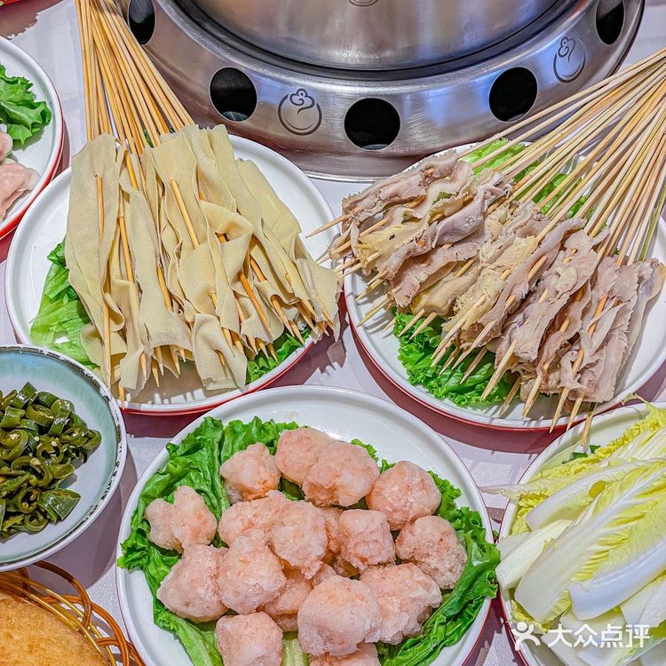 西安人熟悉的老味道[爱心]让人上瘾的豆皮涮牛肚