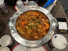 -胖哥俩肉蟹煲(湖滨银泰in77店)