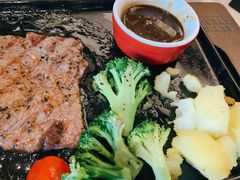 -必胜客(松雷店)