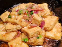 蒜香火腿包浆豆腐-云海肴云南菜·蒸汽石锅鱼(青岛万象城店)