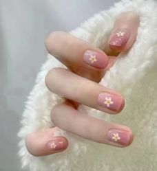 -悦指间美甲美睫