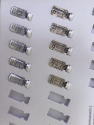 -苗方清颜专业祛痘·皮肤管理