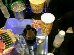 -蓝尊量贩(黄河路店)