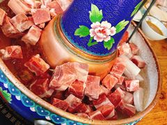 -毛辣果·贵州红酸汤牛肉火锅(西单店)