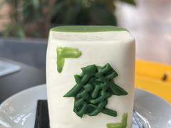 -看得到风景的咖啡馆(白玉兰广场店)