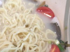 -玖鲜小笼(中山广场店)