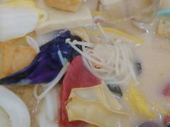 -鑫龙福麻辣烫(整洁路店)