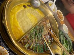 -永發發串串火锅馆·烧烤·大排档(传媒大学店)
