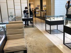 -Chanel(德基广场店)