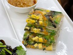 肉皮冻-东方饺子王(新奥购物中心店)