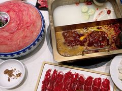-周师兄大刀腰片火锅(磁器口直营店)
