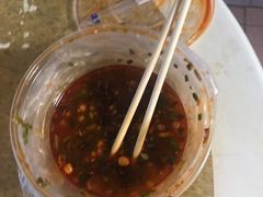-爆炸头阿姨小四川正宗川味小吃(无任何分店)