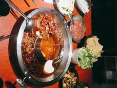 -谭鸭血老火锅(万象九宜城店)