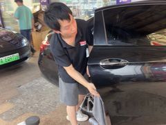 -鲨鱼皮汽车凹陷玻璃修复(静安店)