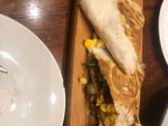 -玛格萝妮比萨屋(四平店)