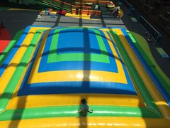 -蒙特利亲子乐园