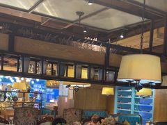 -领鲜活海鲜榴莲自助火锅(东门店)