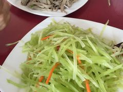 -溢心园香河肉饼总店