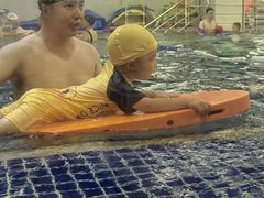 -蓝旗亲子游泳(范湖万达广场店)