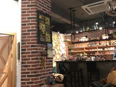 -初见咖啡(青大路店)