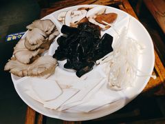 -南门四季铜锅涮肉(左家庄店)