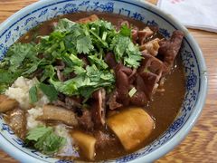 卤煮火烧-门框胡同百年卤煮(新街口店)