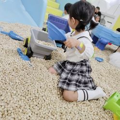 -万达宝贝王(上海浦江店)